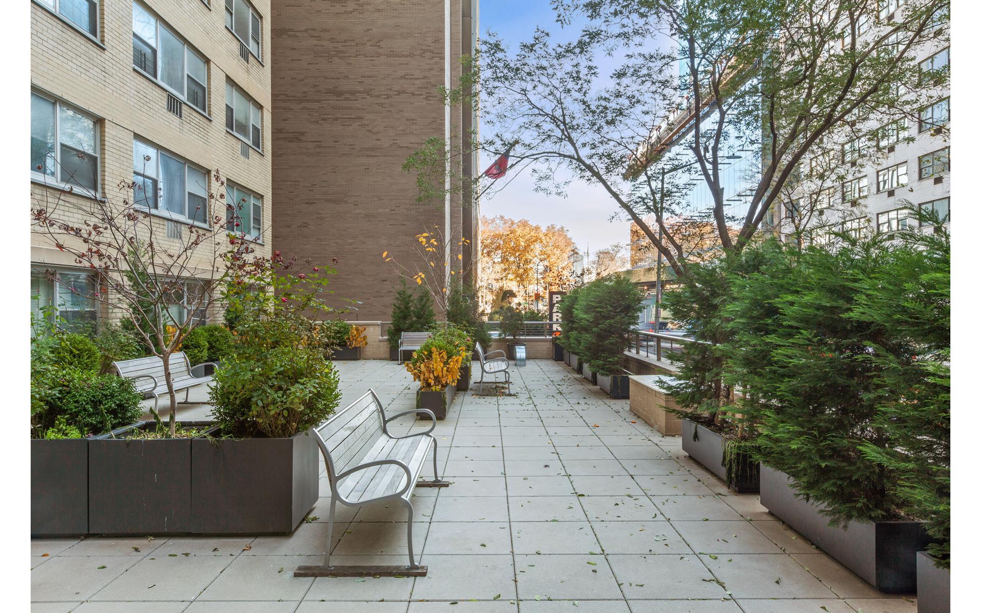 333 E 46TH Street 11H
