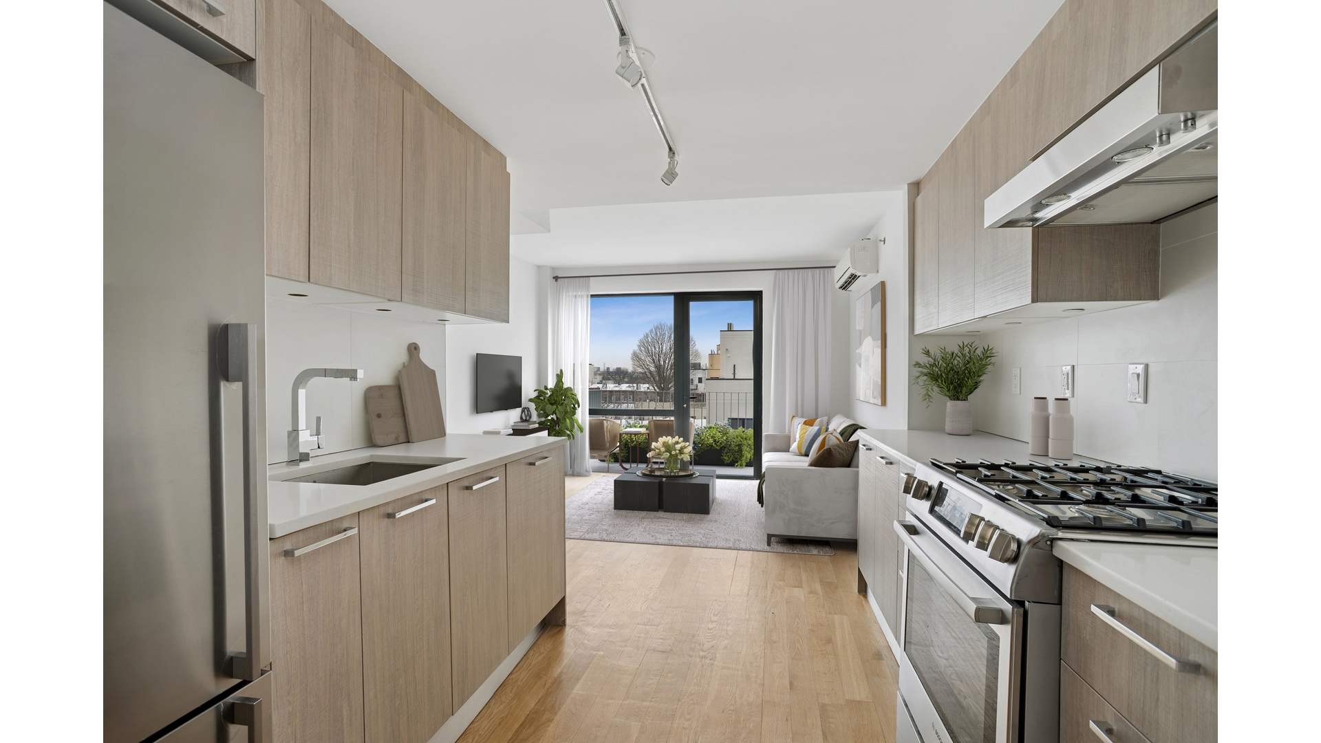 189 COOPER Street 3C