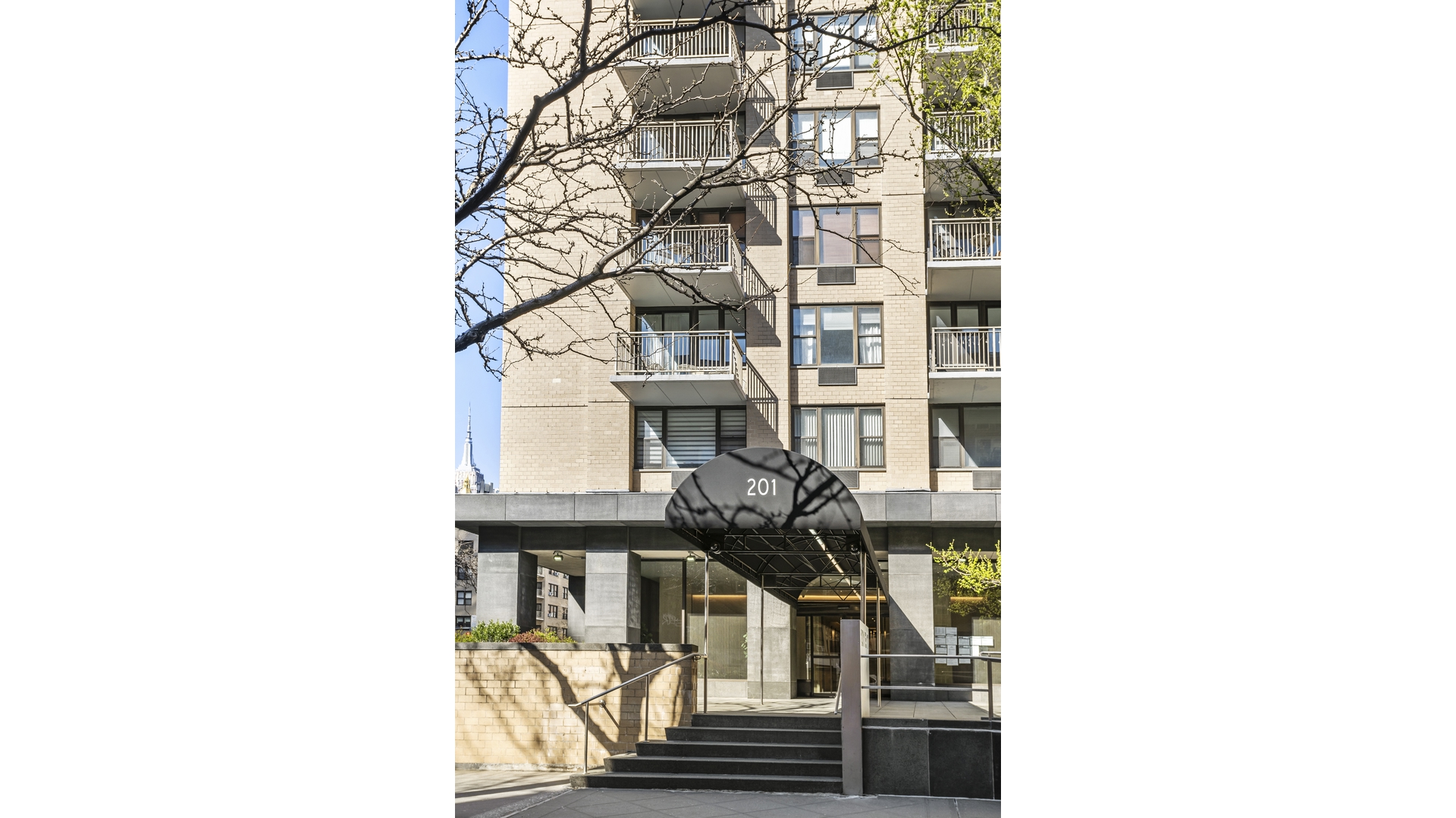 201 E 17TH Street 31H