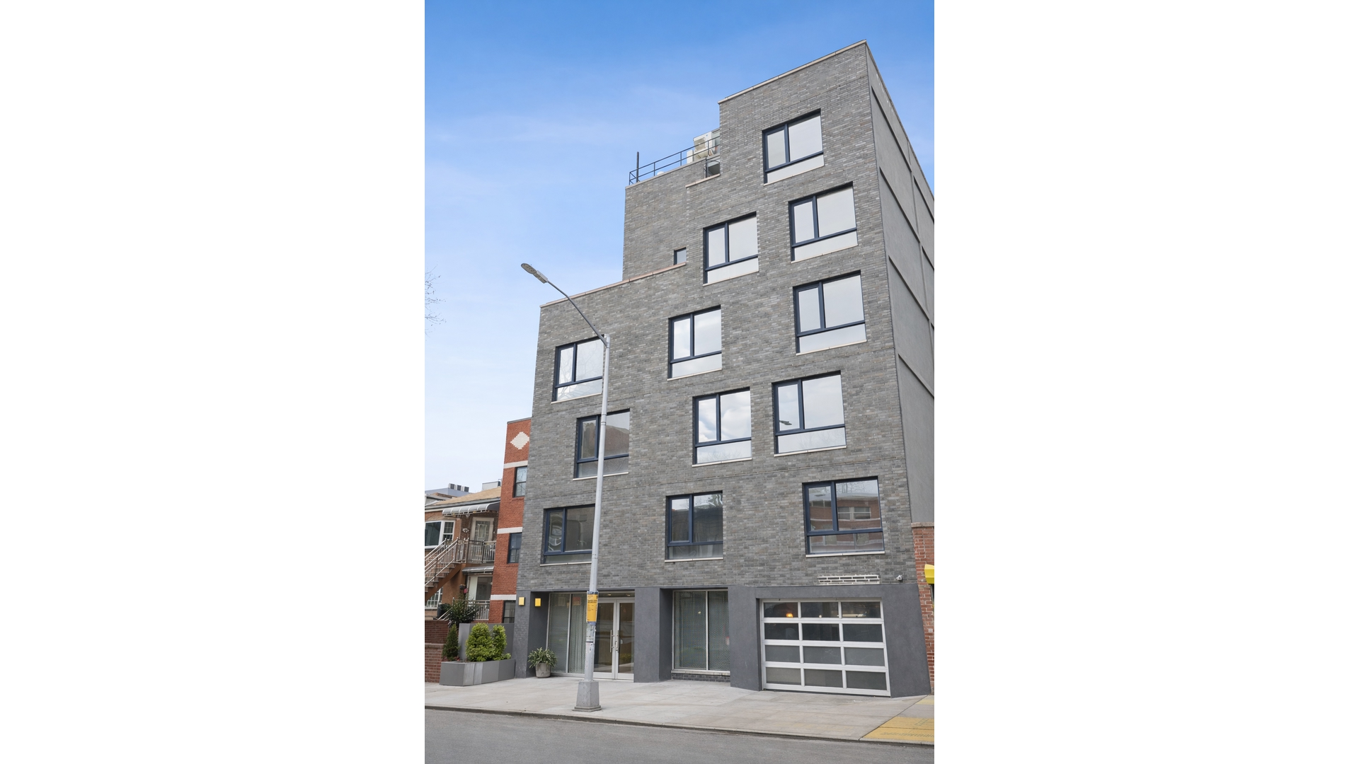 189 COOPER Street 3A