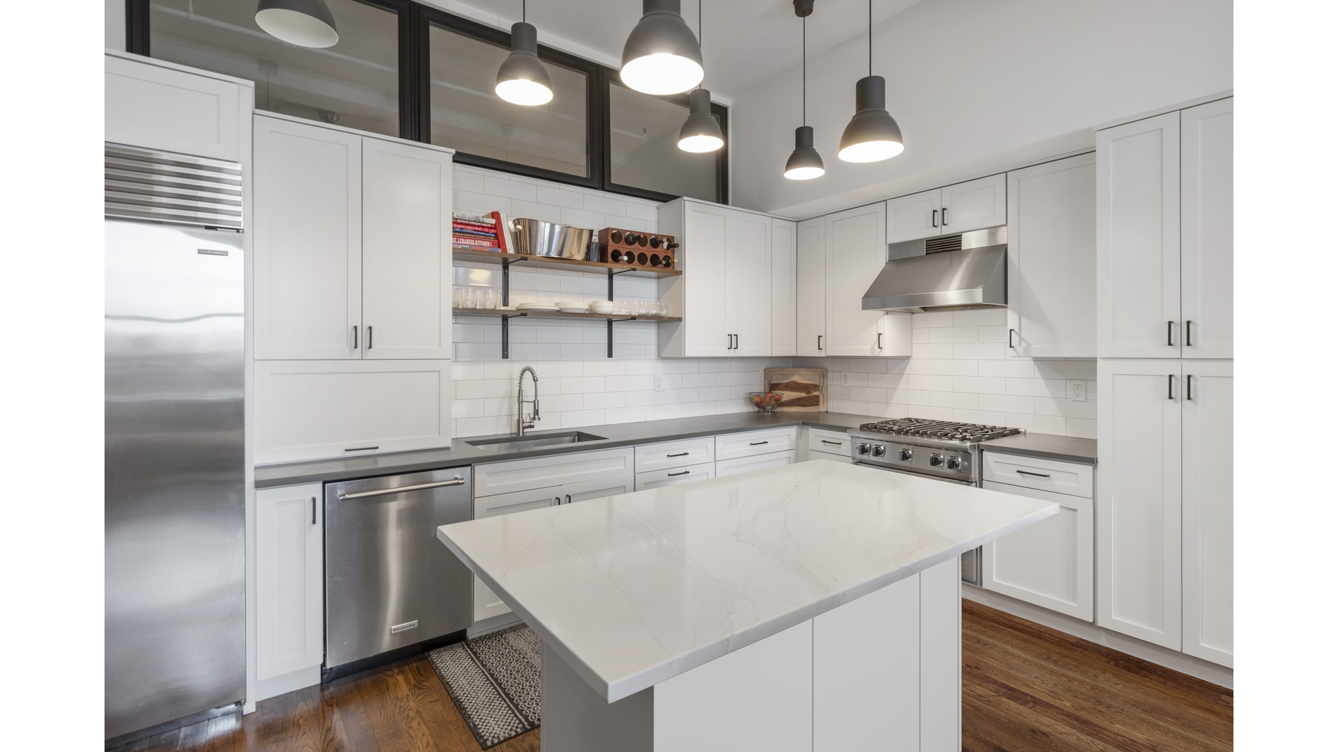 718 BROADWAY 5A