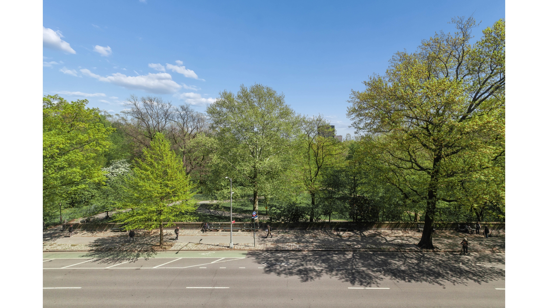 420 CENTRAL Park W 4G