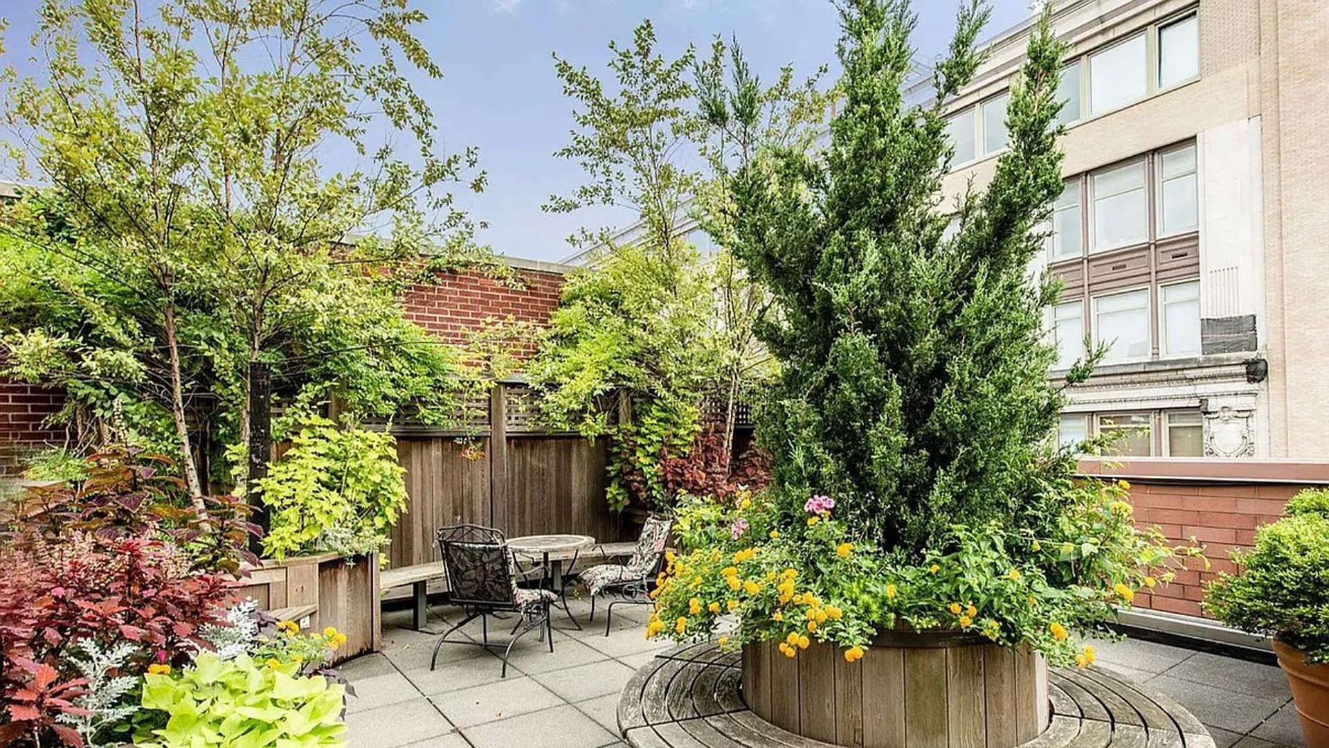 200 W 24TH Street 5A