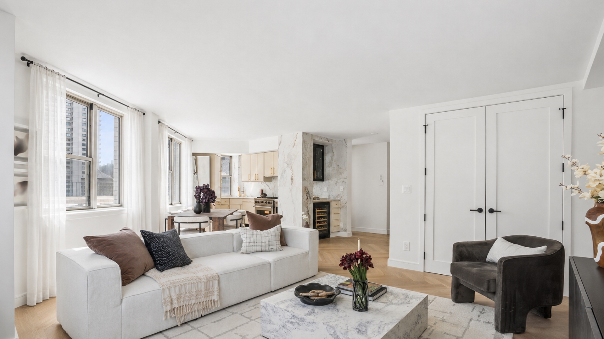 200 E 58TH Street 18A
