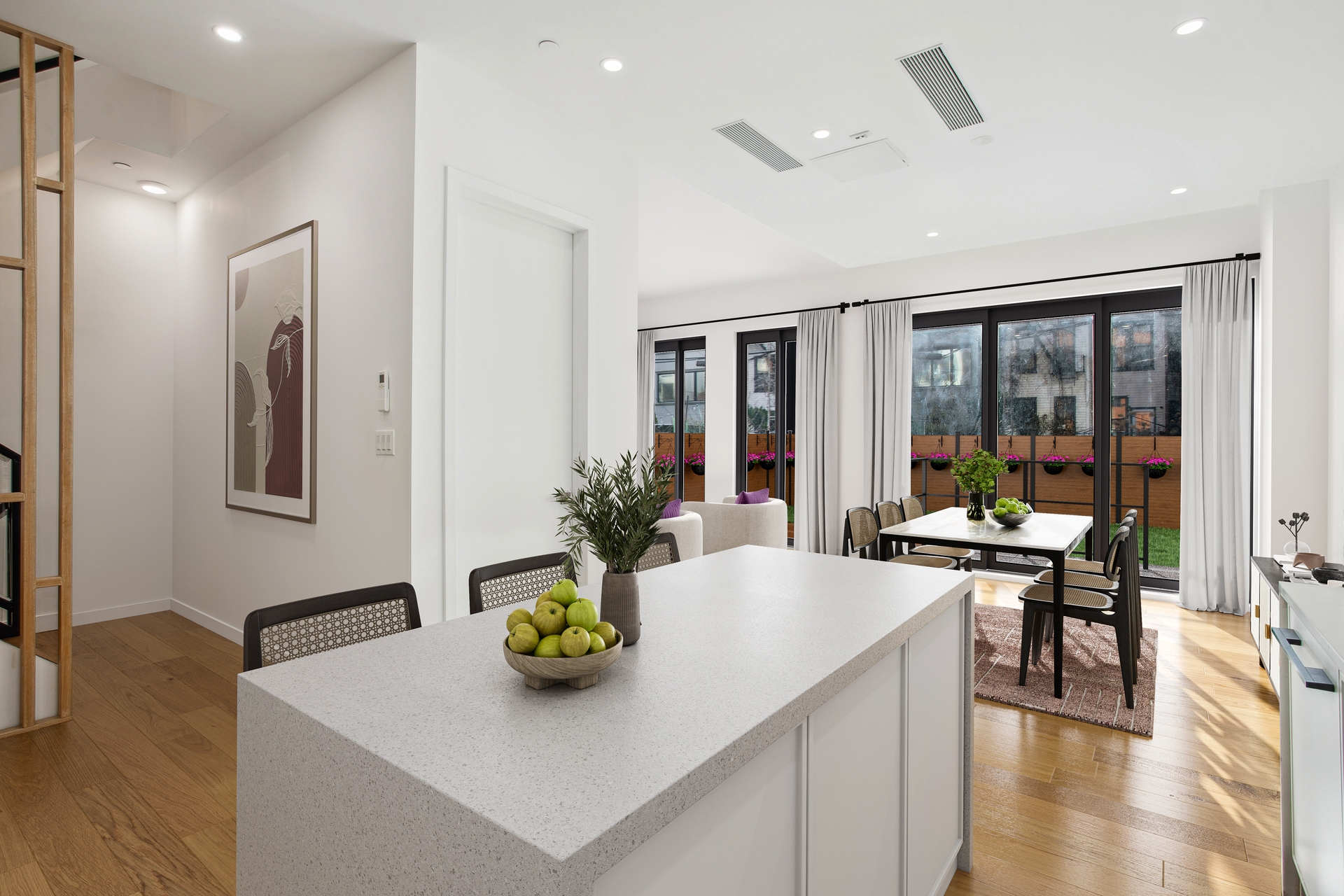 54 DUPONT Street TH1