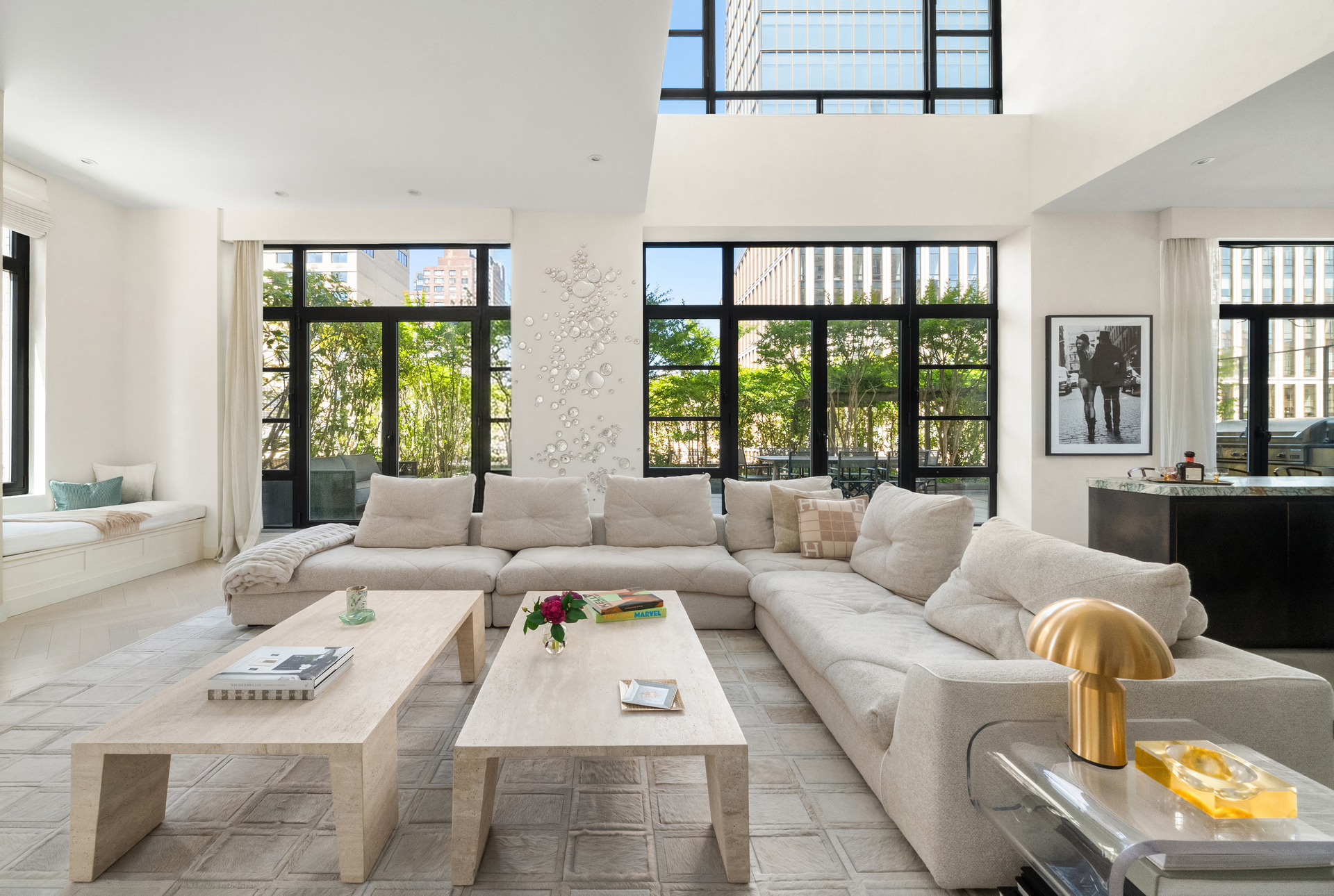 43 W 64TH Street PH10B