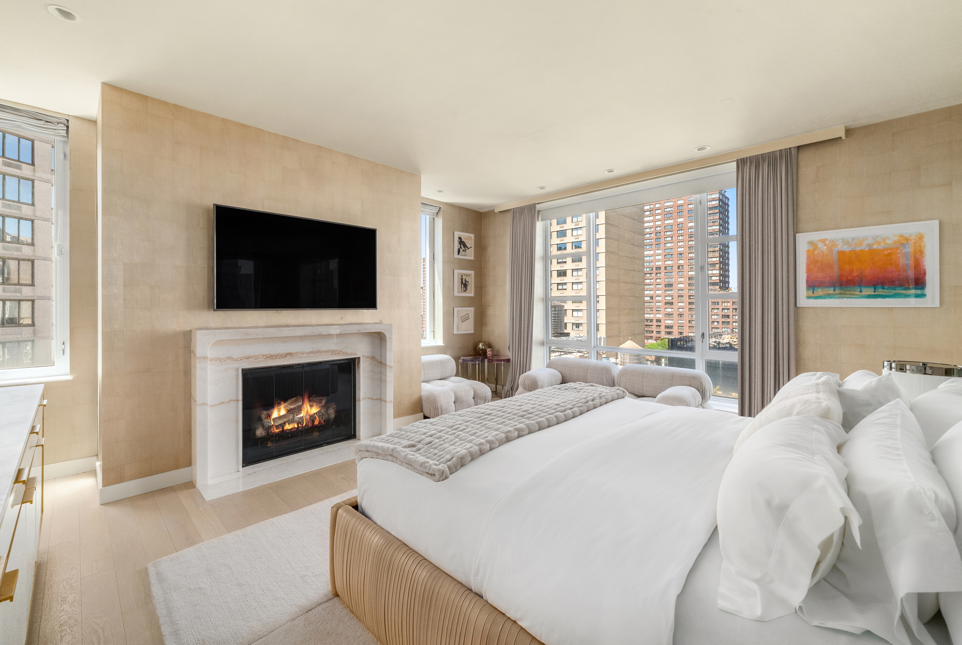 43 W 64TH Street PH10B