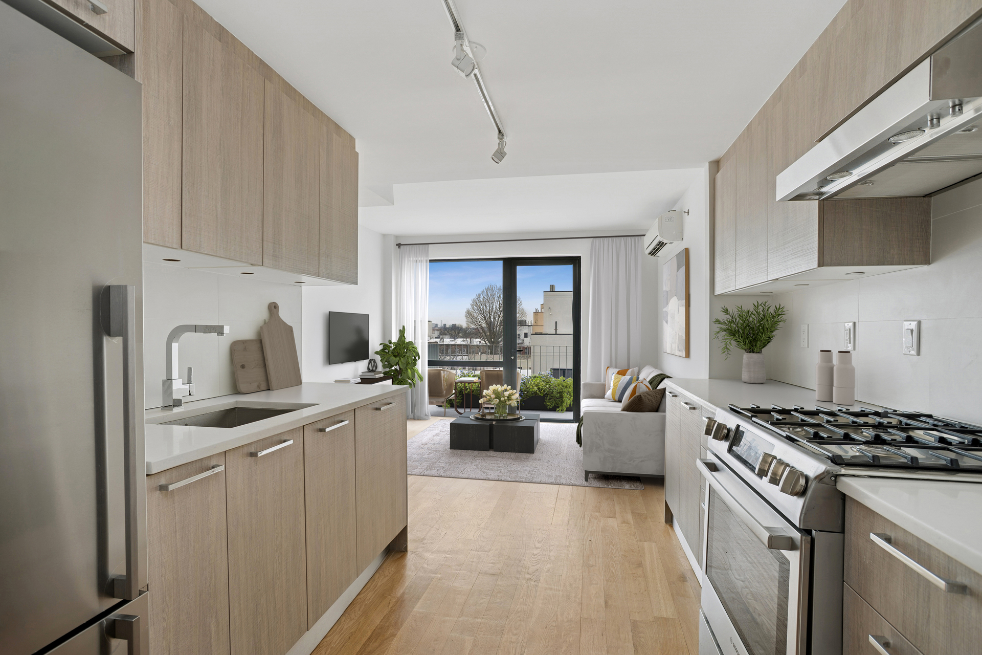189 COOPER Street 4C