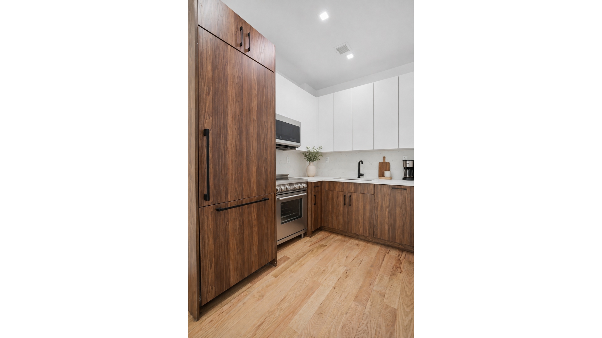 131 MADISON Street 1A
