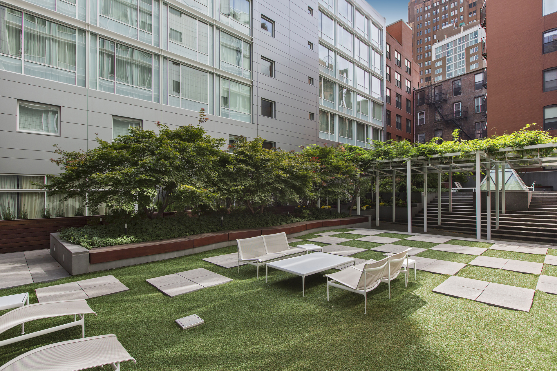 311 W BROADWAY 5H