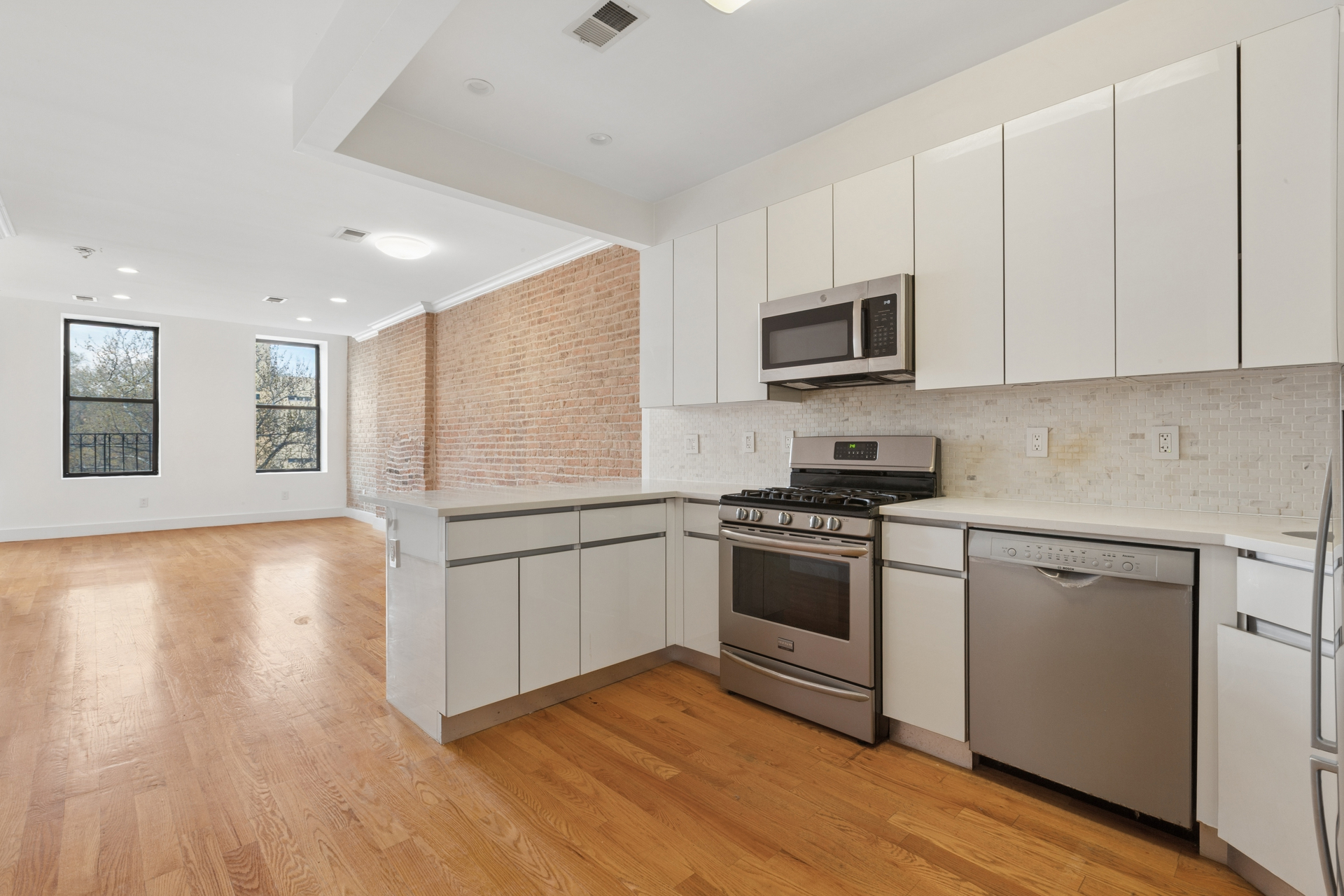 506 E 119TH Street 4