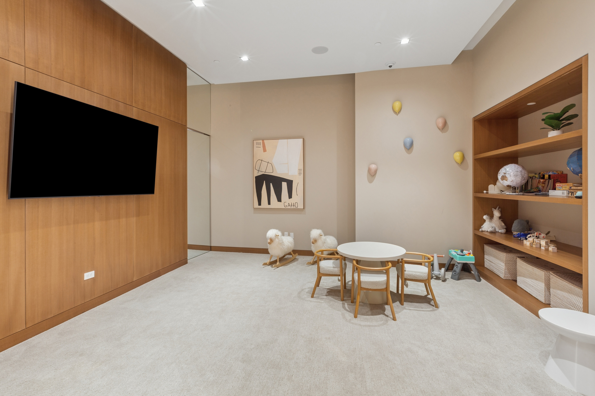 611 W 56TH Street 17B