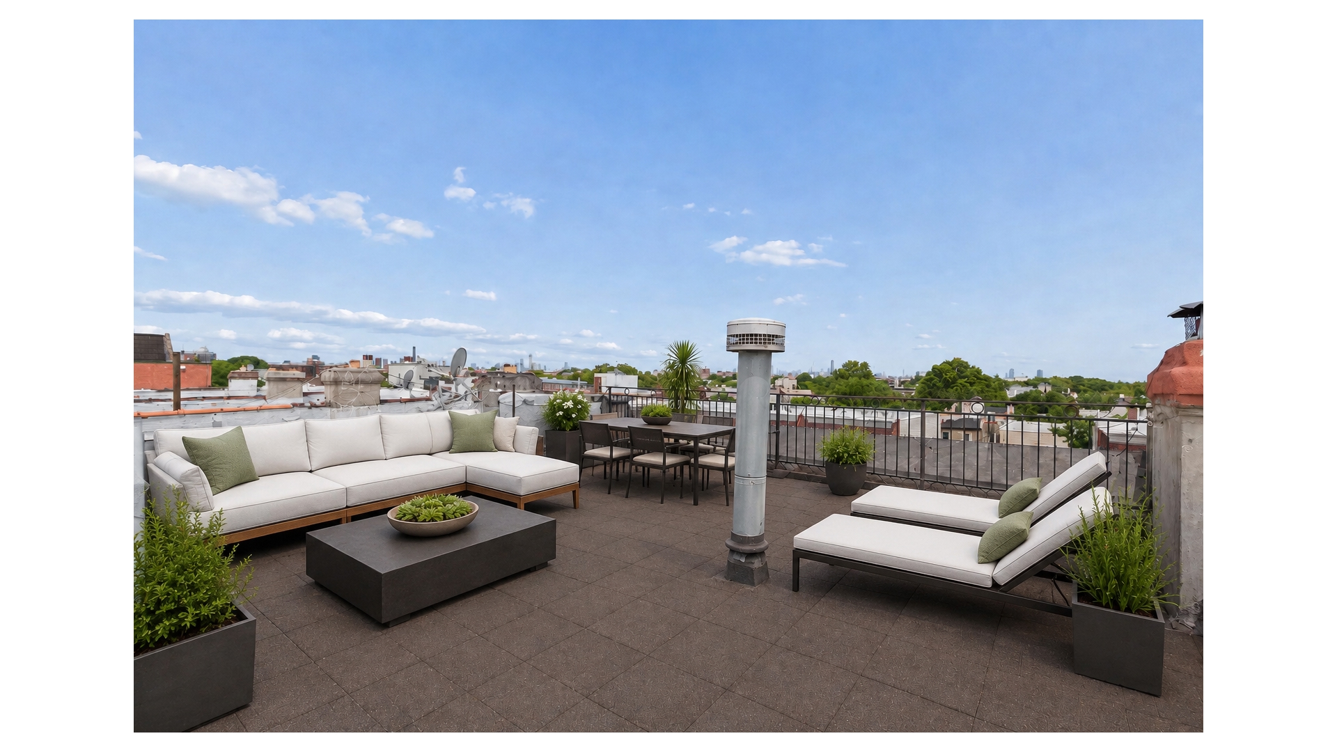 74 MACDOUGAL Street