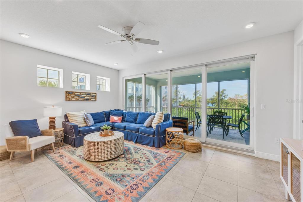 396 ARUBA CIRCLE Unit: 102