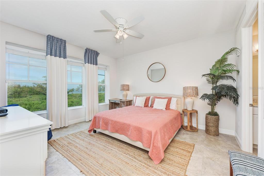 396 ARUBA CIRCLE Unit: 102