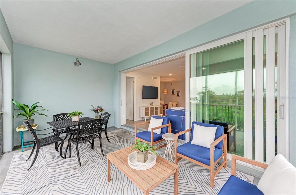 396 ARUBA CIRCLE Unit: 102