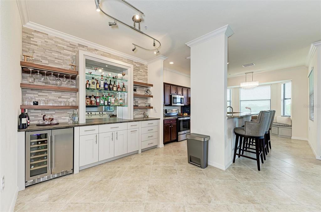 16814 VARDON TERRACE Unit: 405