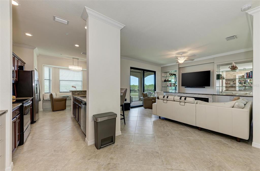 16814 VARDON TERRACE Unit: 405
