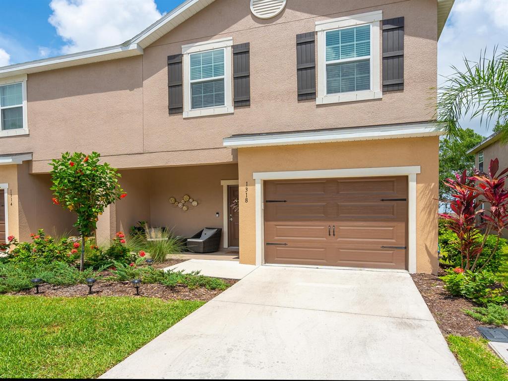 1318 GRANTHAM DRIVE