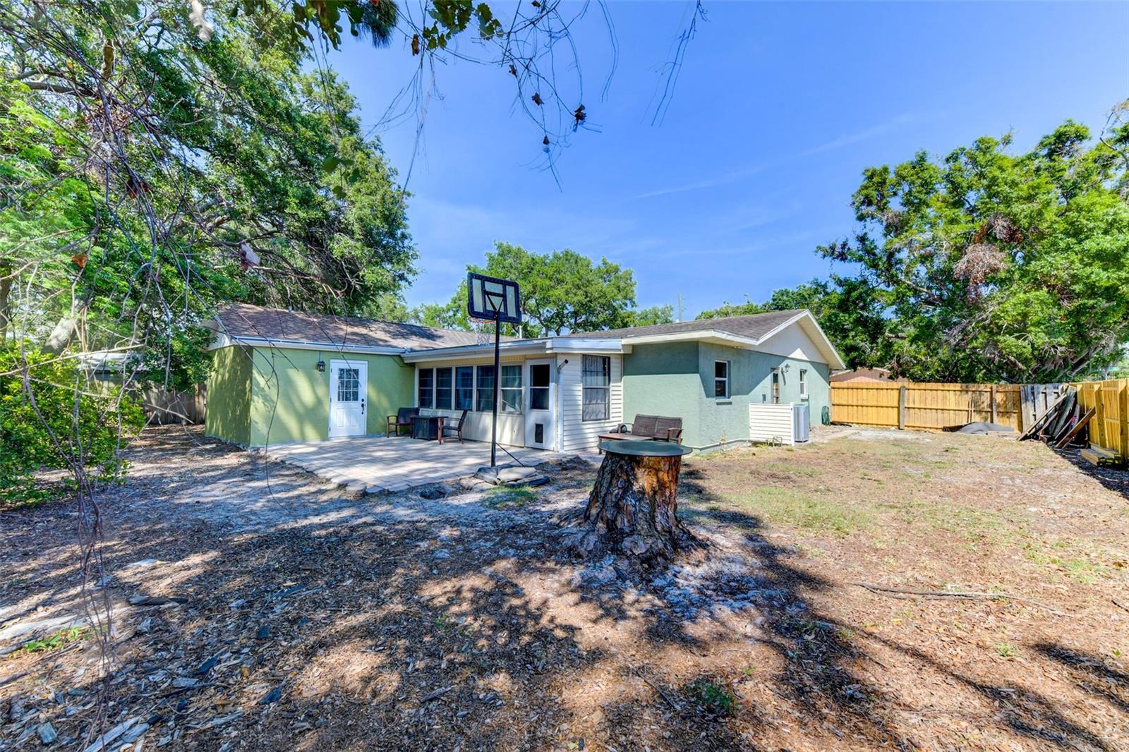 4407 PARNELL DRIVE