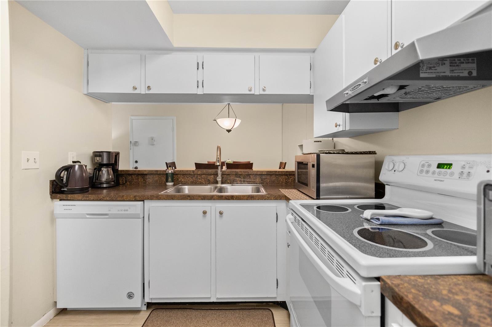 3213 BENEVA ROAD Unit: 104