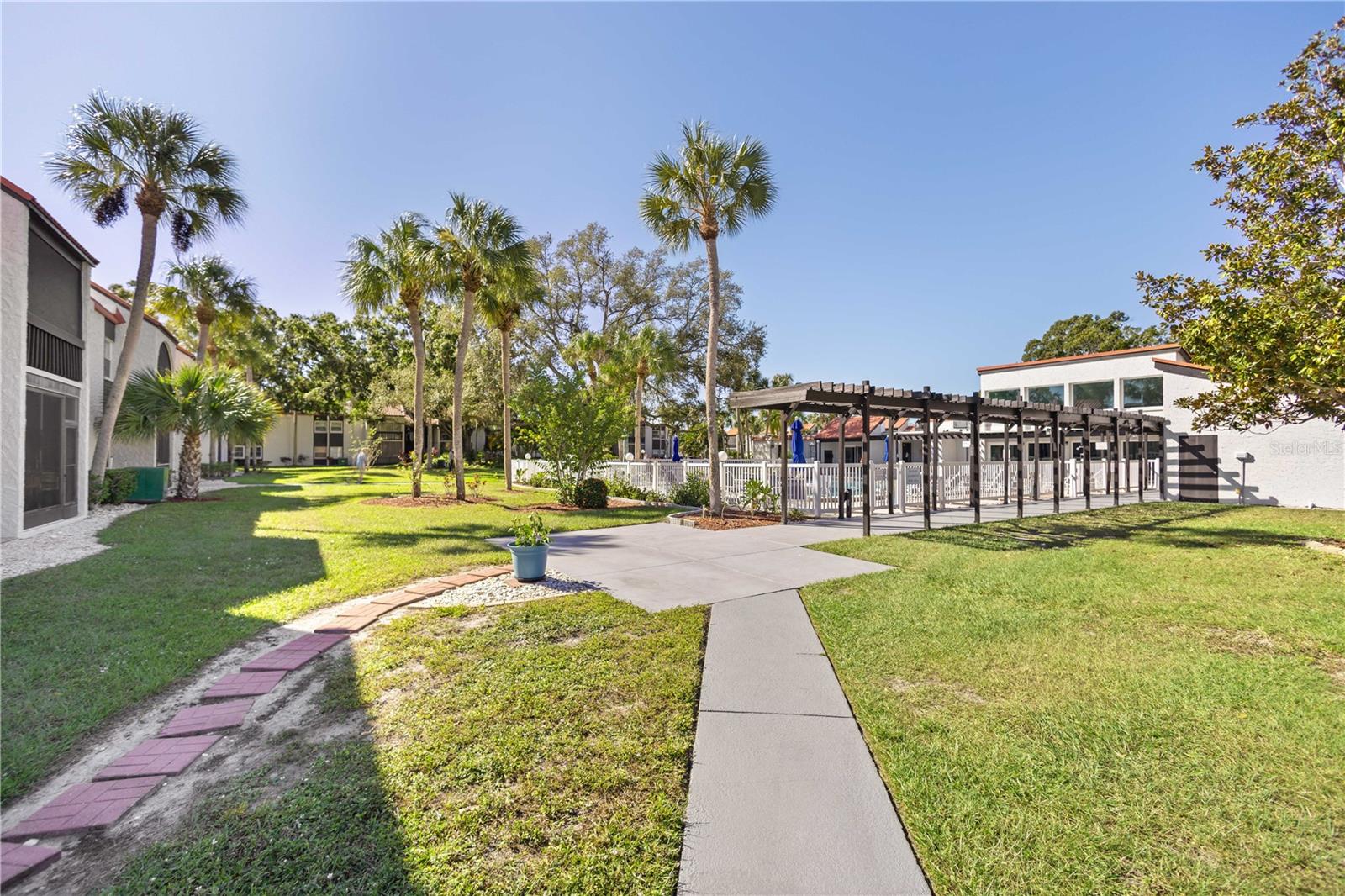 3213 BENEVA ROAD Unit: 104