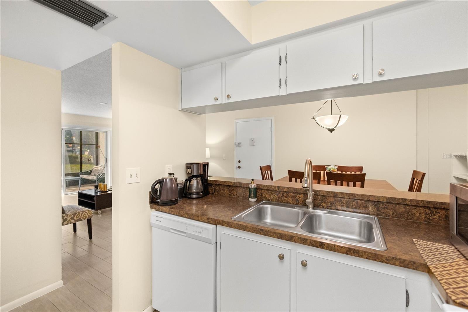 3213 BENEVA ROAD Unit: 104
