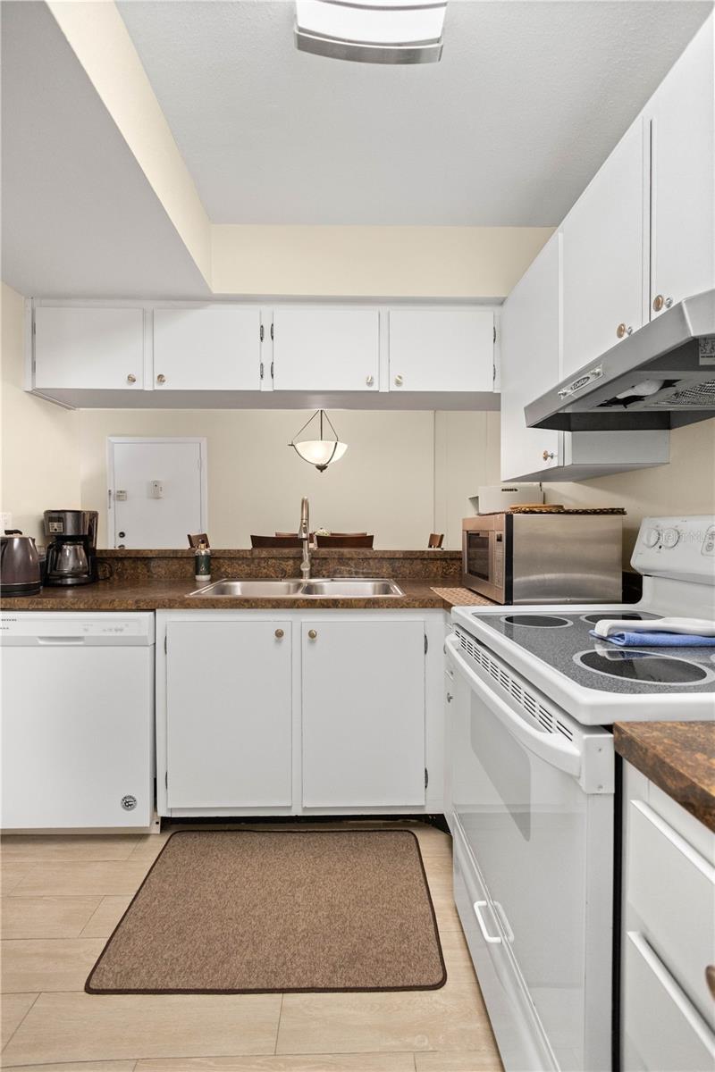 3213 BENEVA ROAD Unit: 104