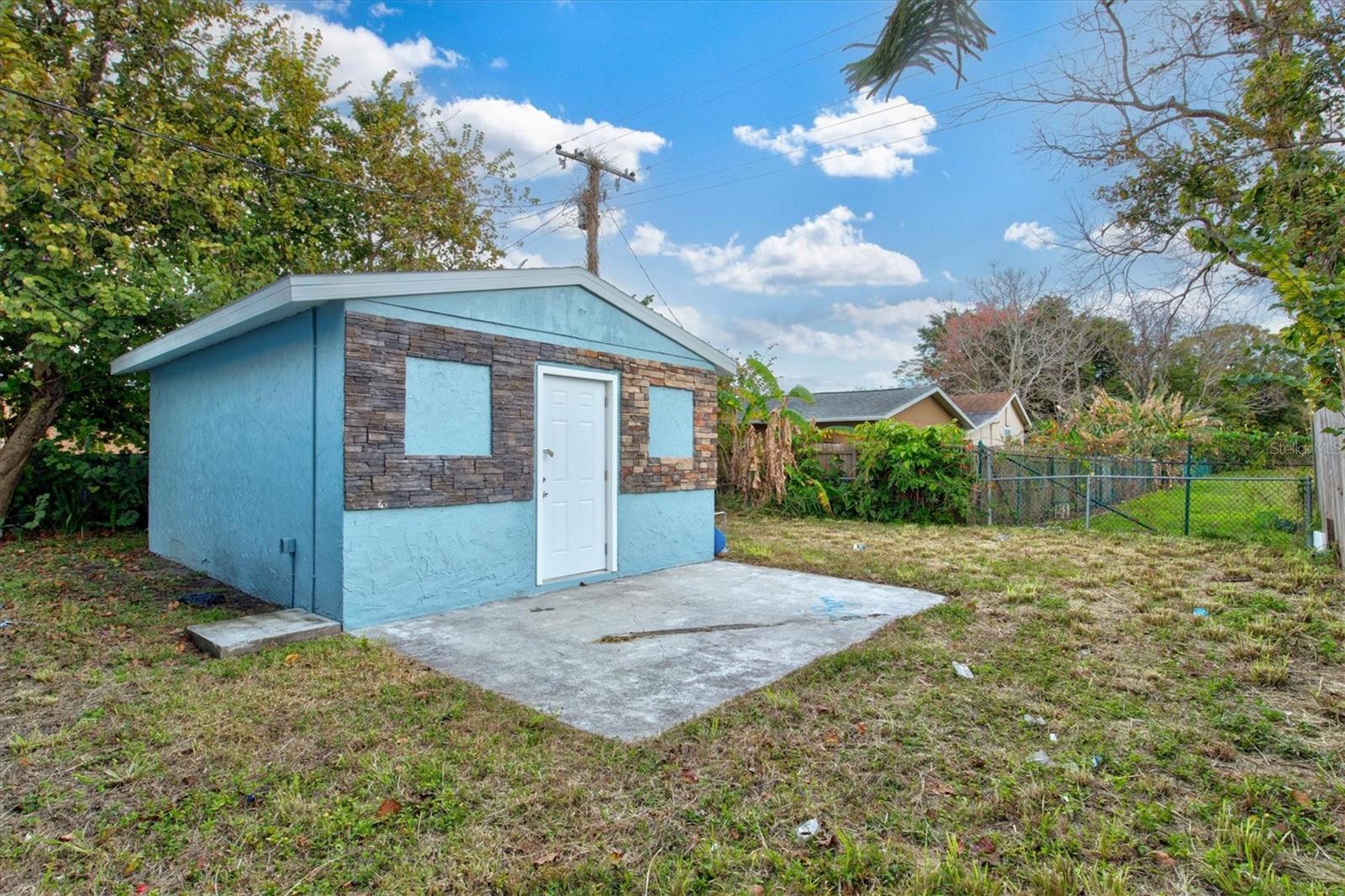 1117 30TH AVE W