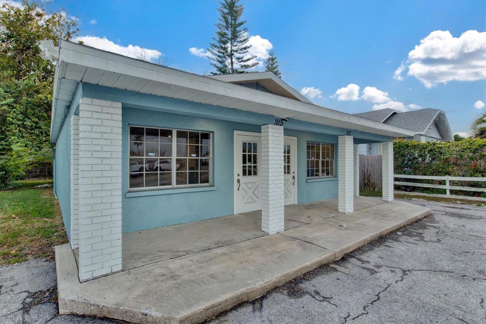 1117 30TH AVE W