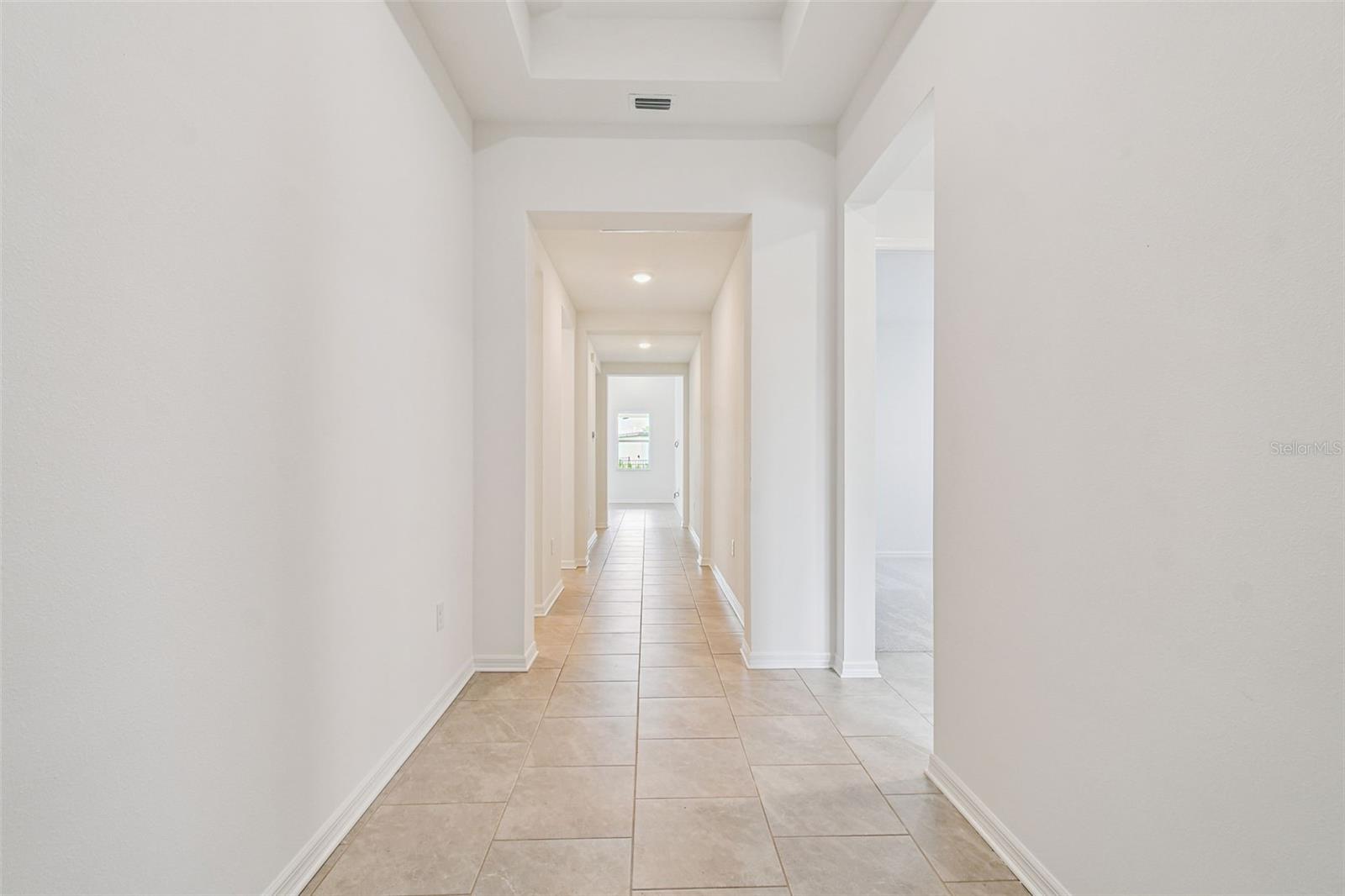 11818 MOONSAIL DR