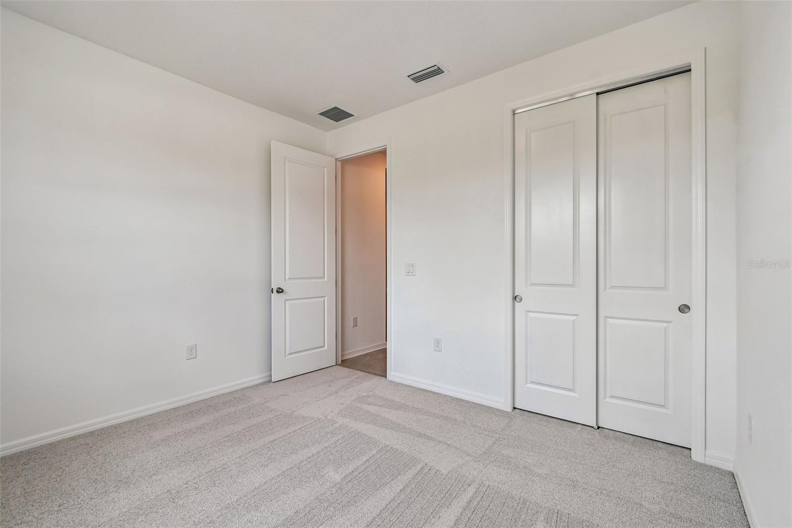 11818 MOONSAIL DR