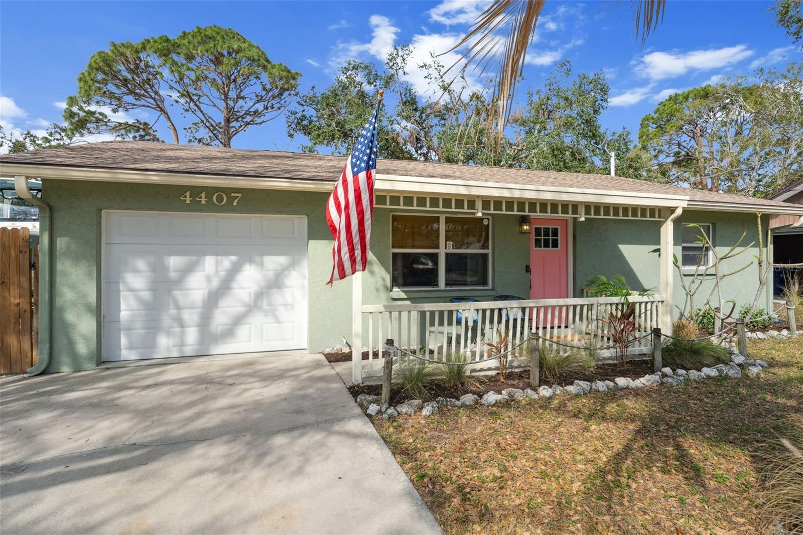 4407 PARNELL DR