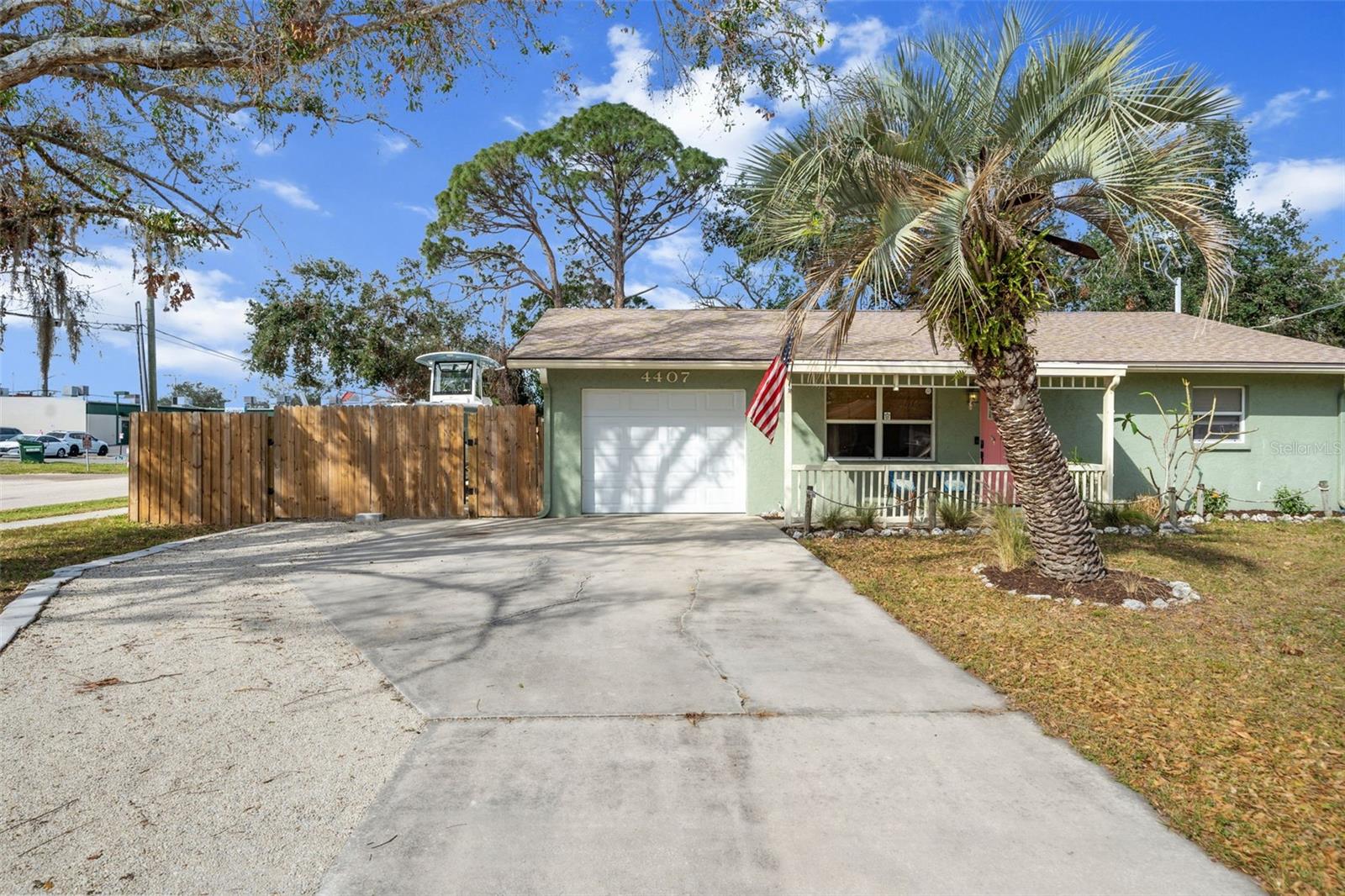 4407 PARNELL DR