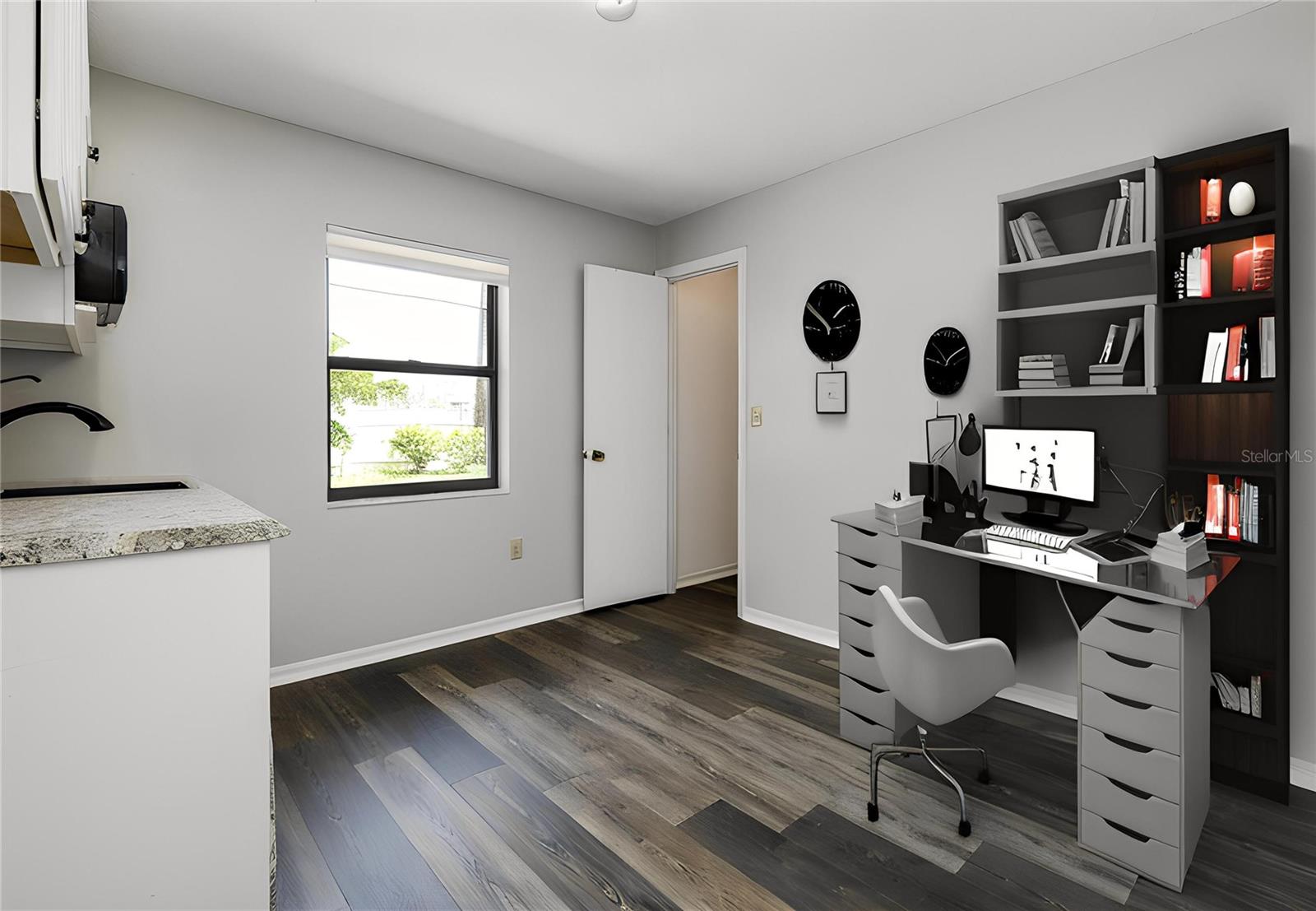 409 W SHADE DRIVE