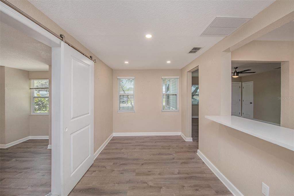105 N CORONA AVENUE
