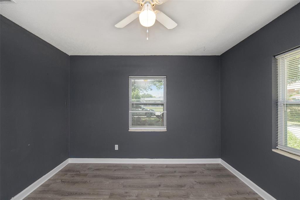 105 N CORONA AVENUE
