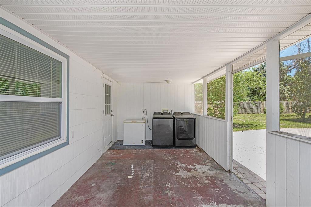 105 N CORONA AVENUE
