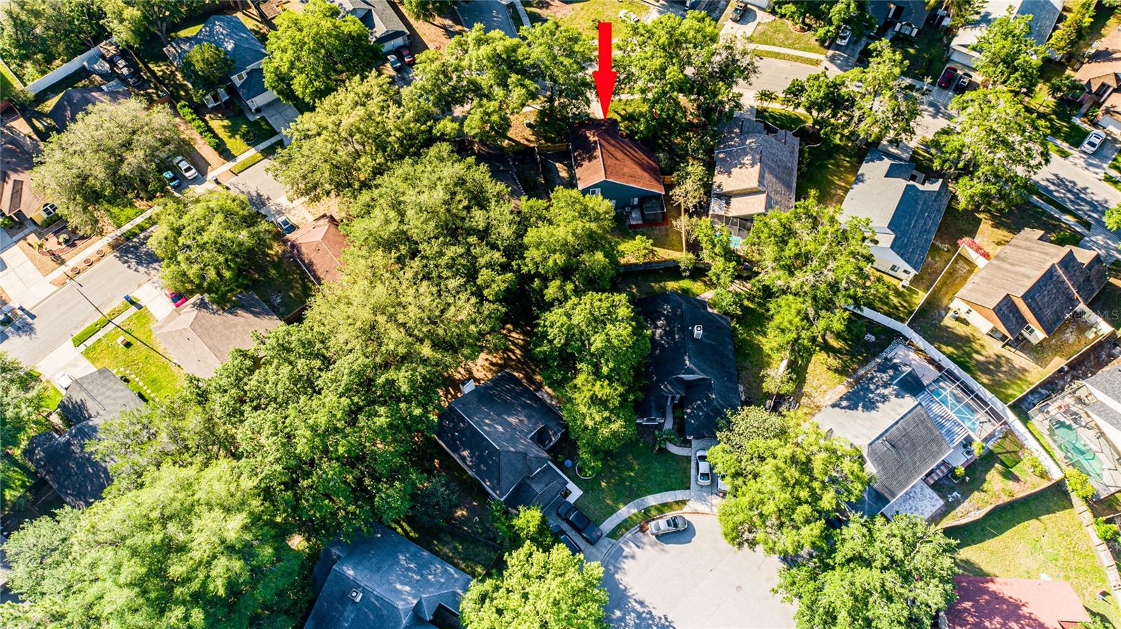 1521 WEAVER DR