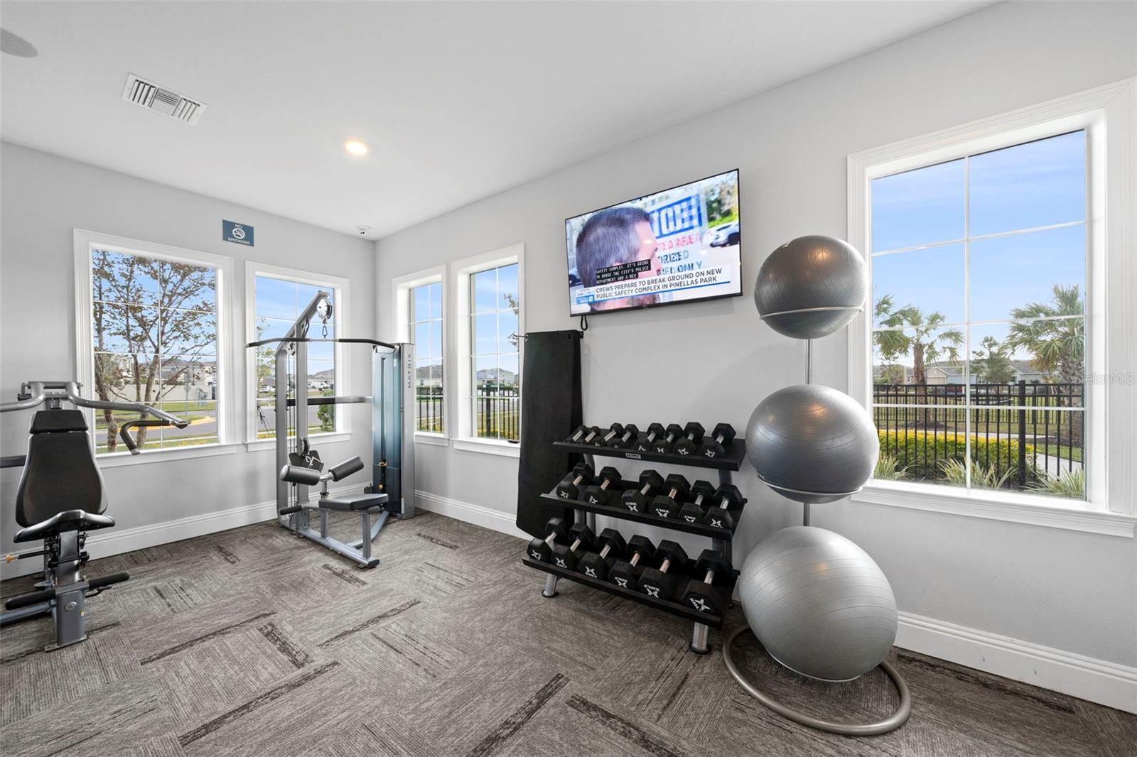 10303 CHARLOTTE DR