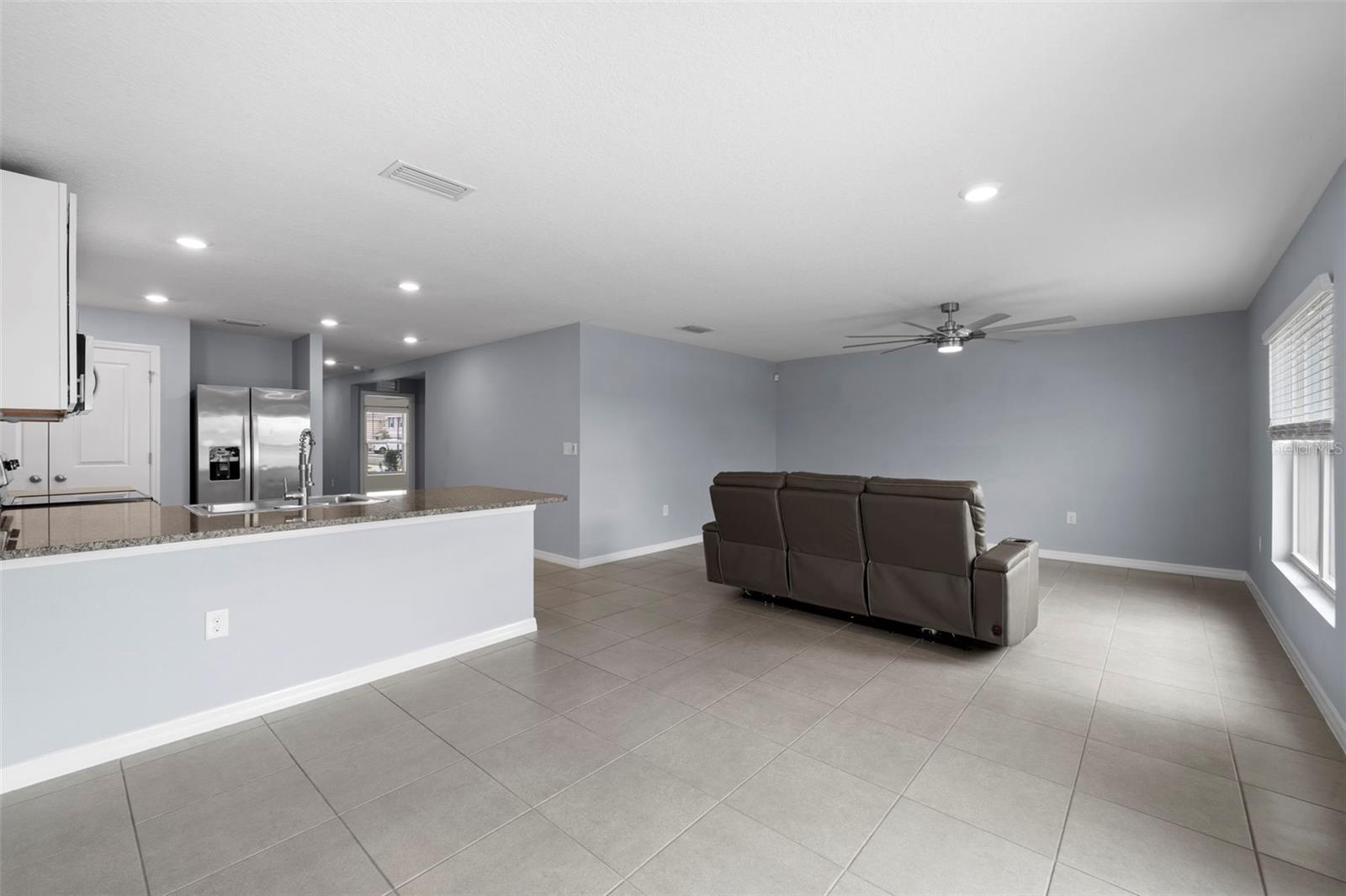10303 CHARLOTTE DR