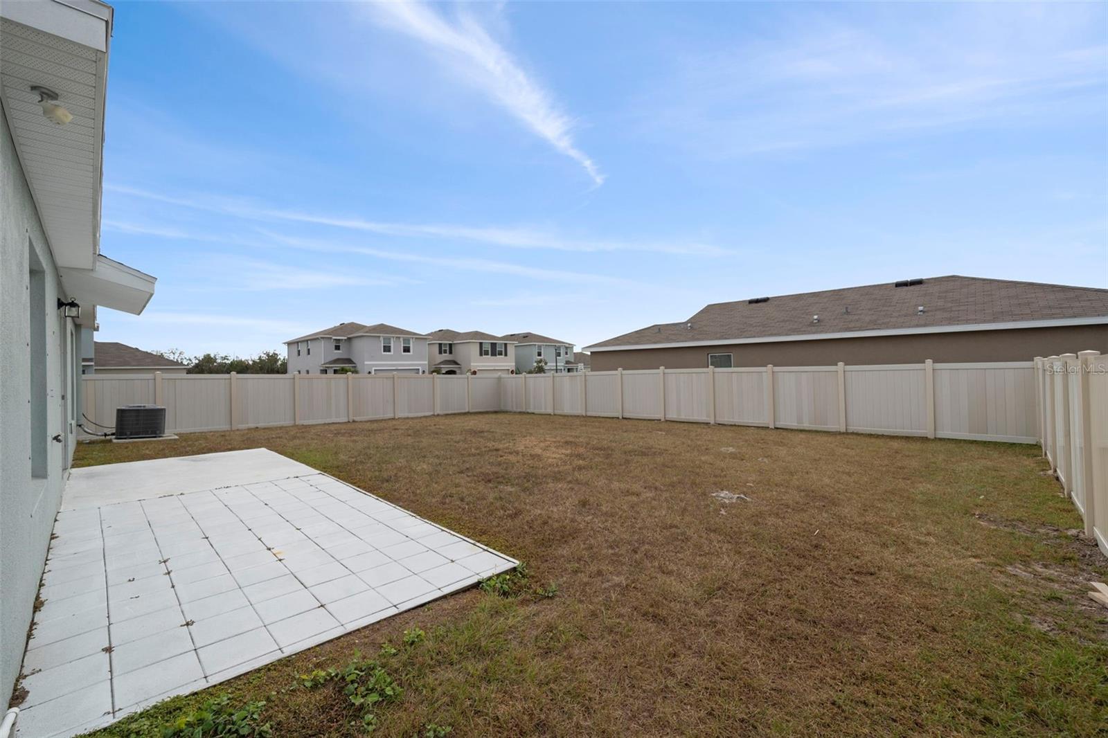 10303 CHARLOTTE DR
