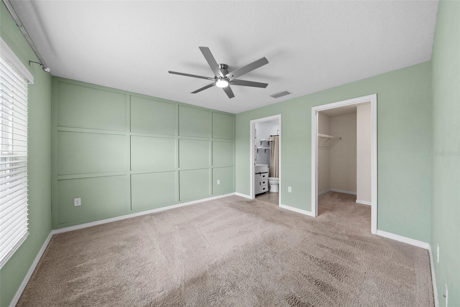 10303 CHARLOTTE DR