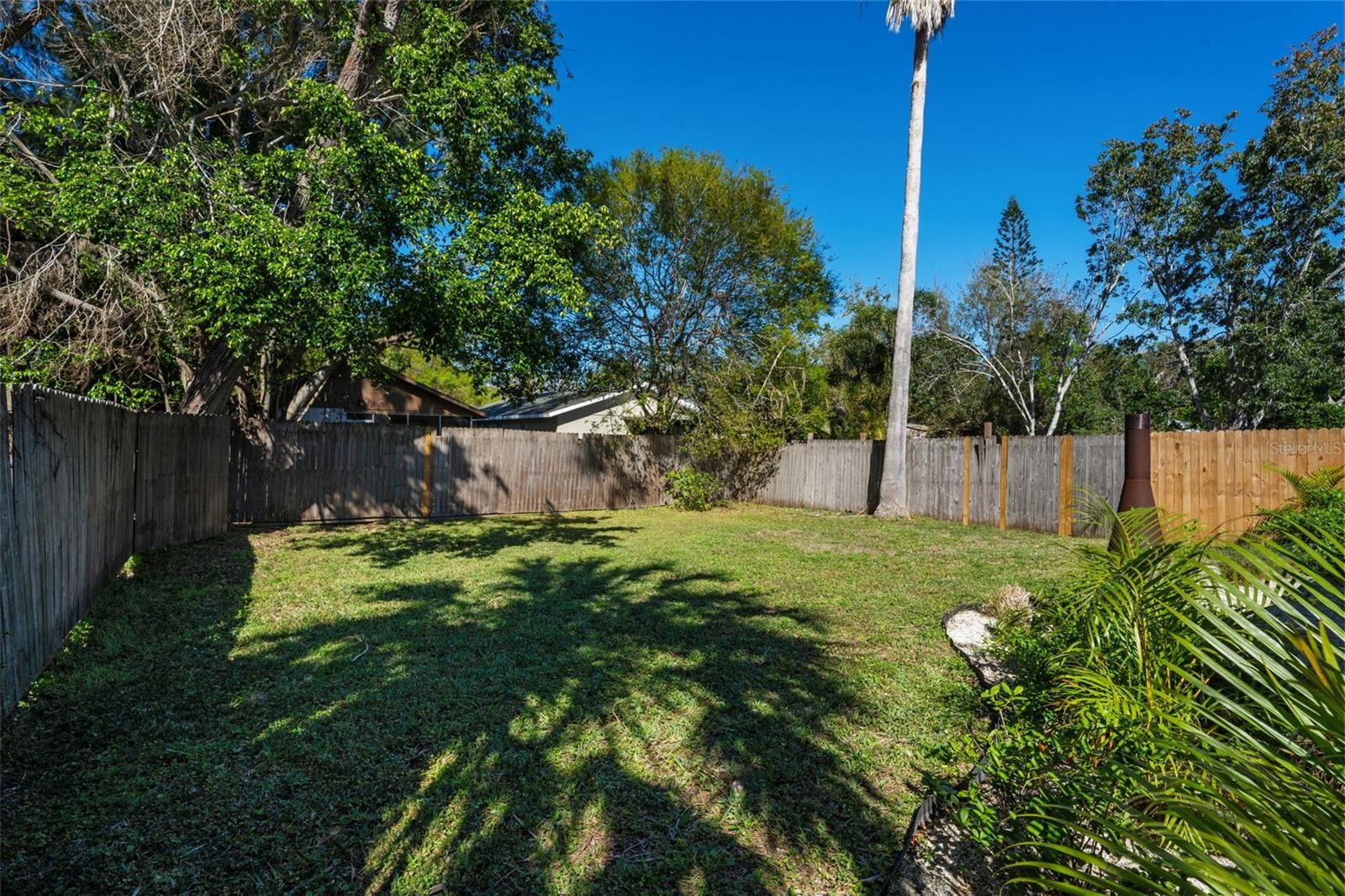 4156 IOLA DR
