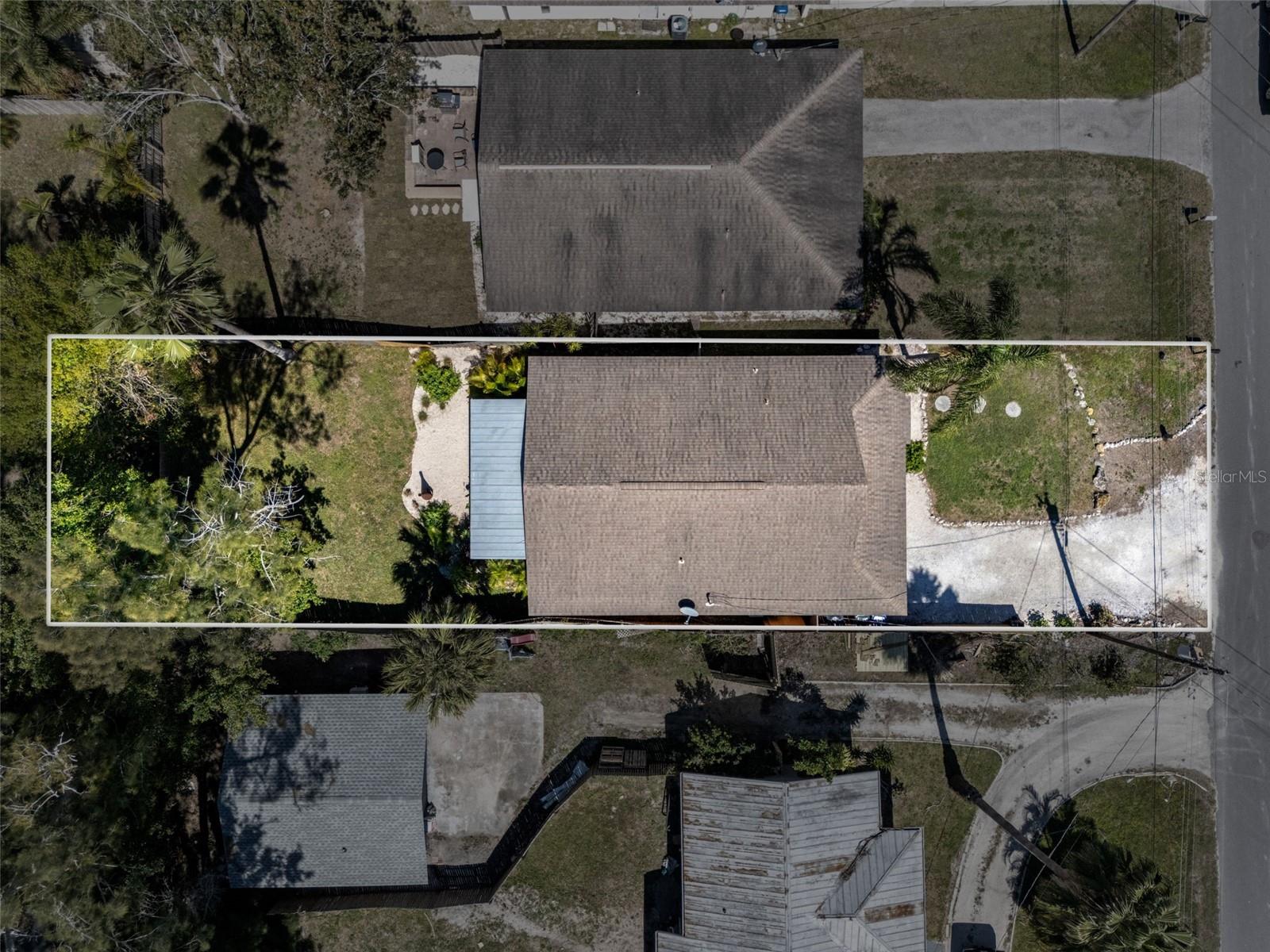 4156 IOLA DR