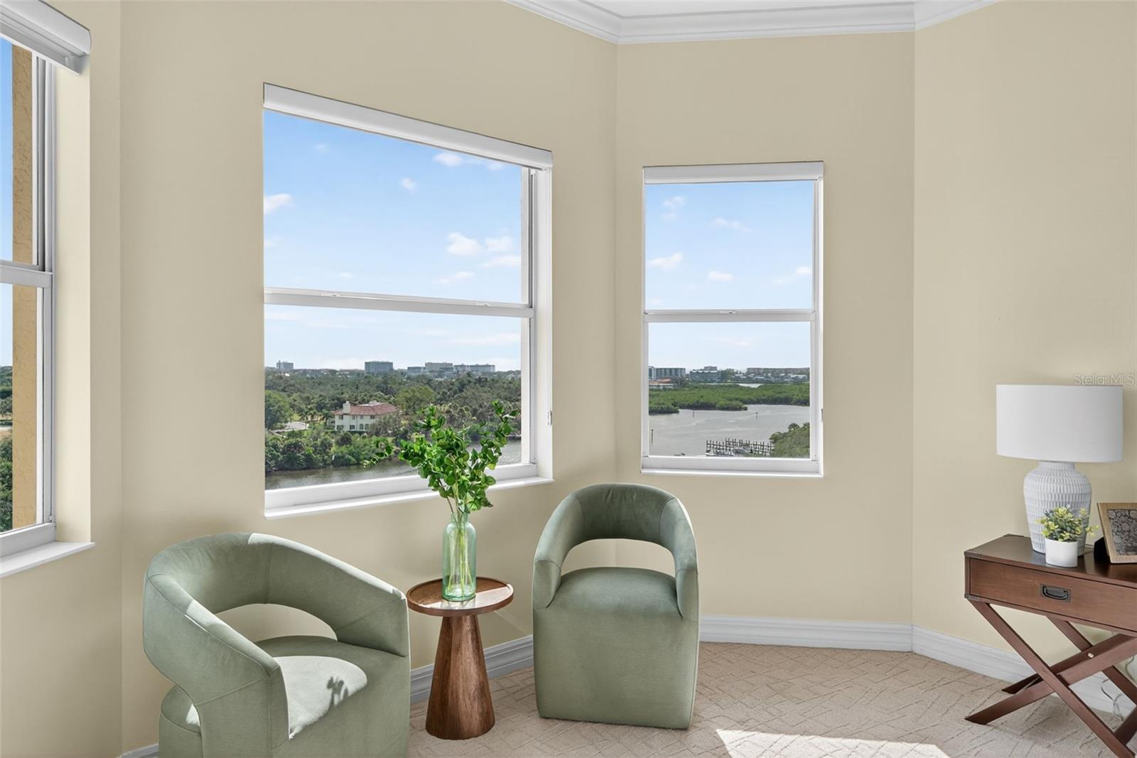 5531 CANNES CIR #801