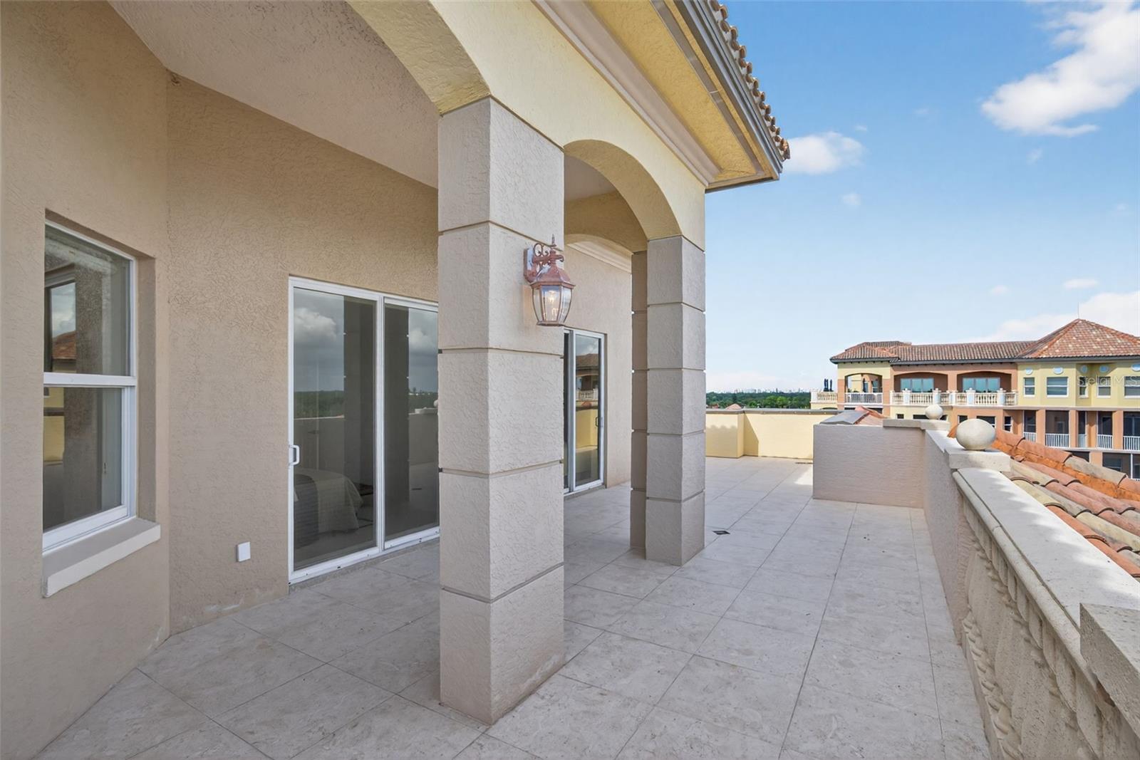 5531 CANNES CIR #801