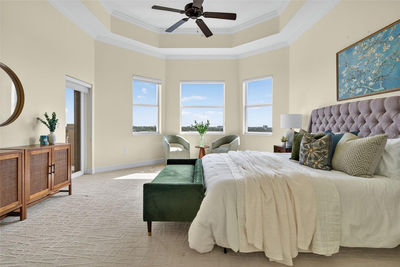 5531 CANNES CIR #801