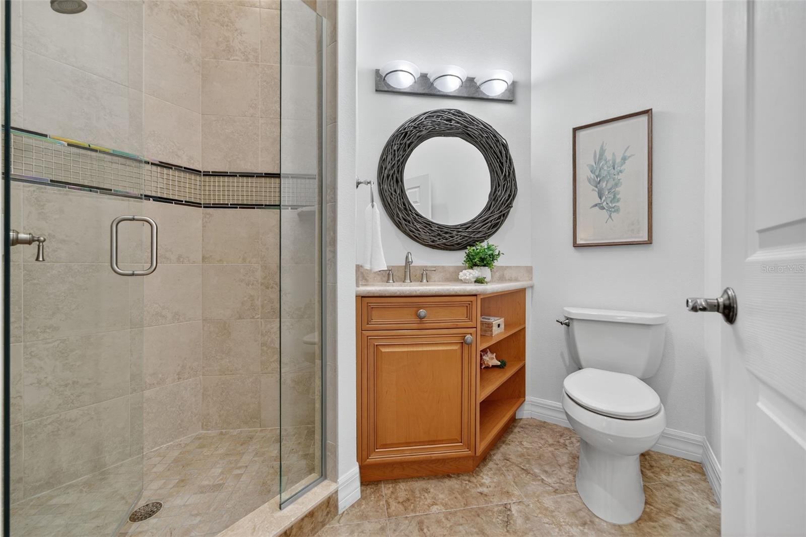 5531 CANNES CIR #801