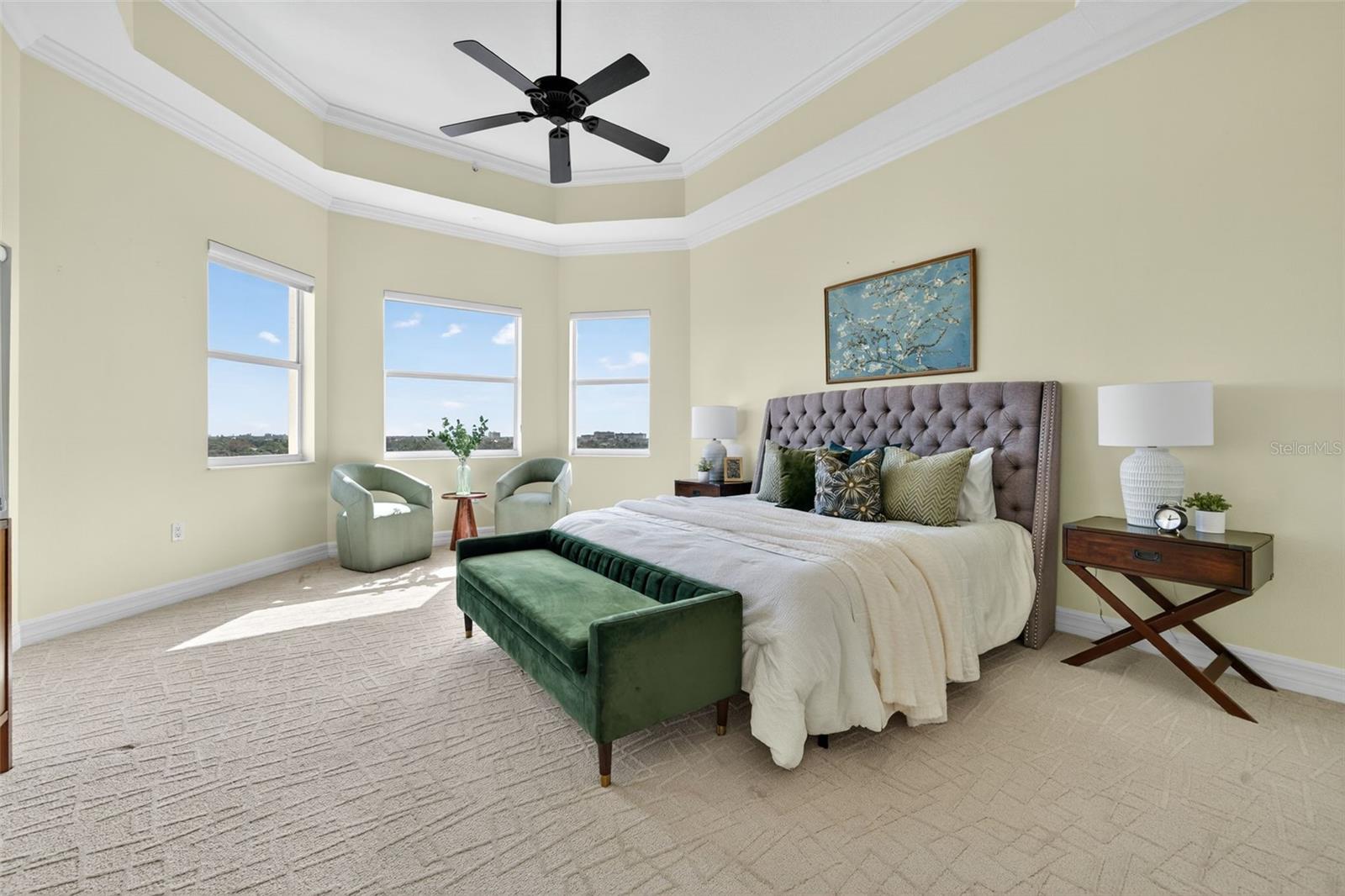 5531 CANNES CIR #801